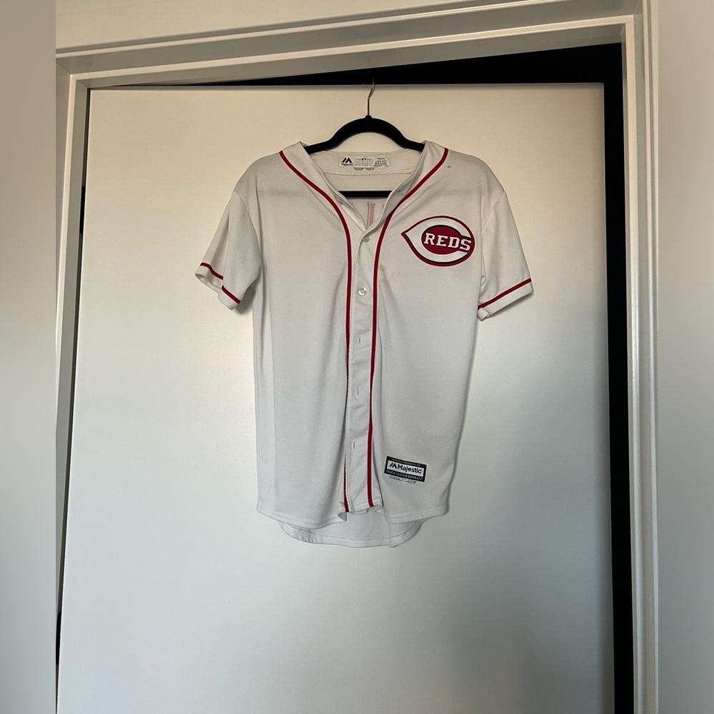 reds jersey